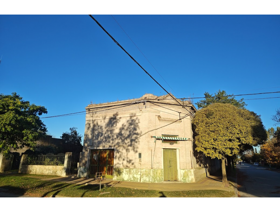 VENTA CASA EN VELA – CON LOCAL