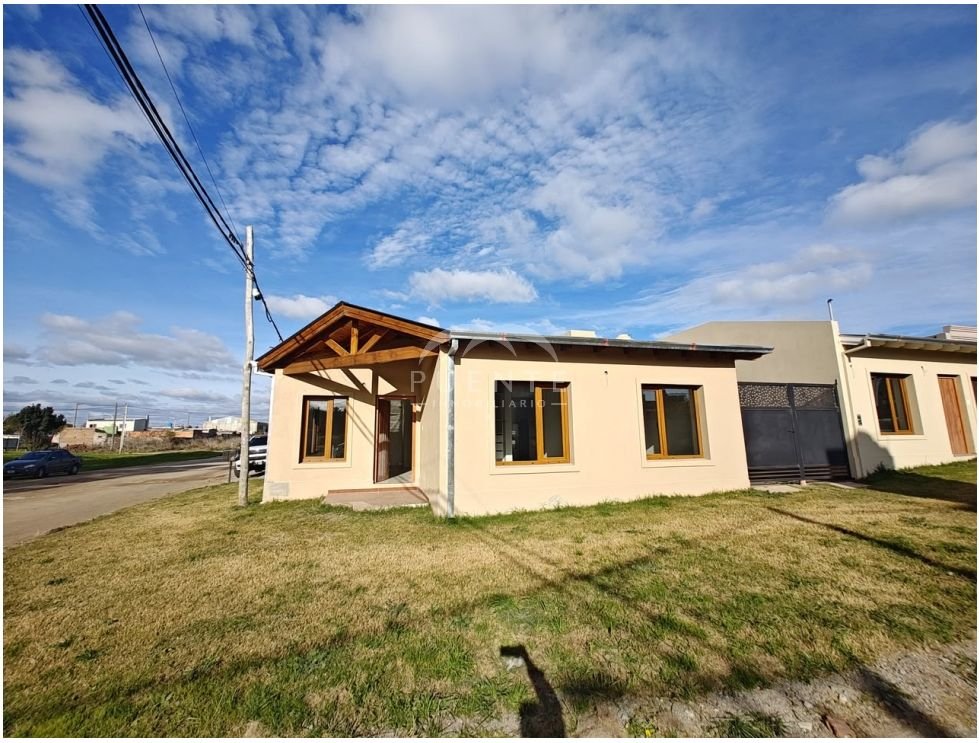 CASA EN VENTA A ESTRENAR ZONA MIRAGE TANDIL